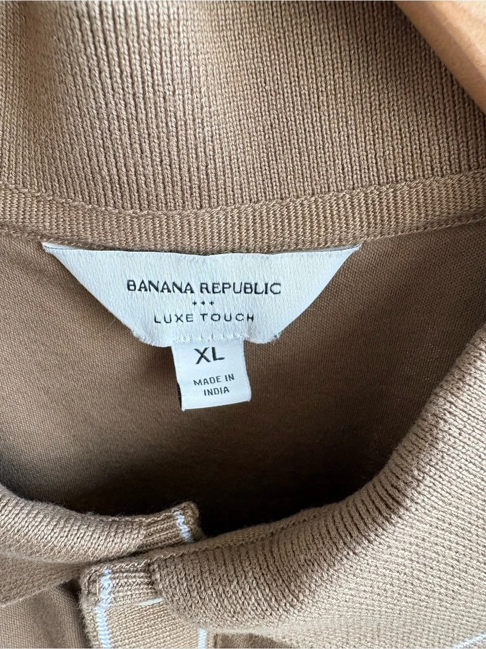 Banana Republic Men’s Luxe Touch Button Down Polo -size XL Airforce Khaki